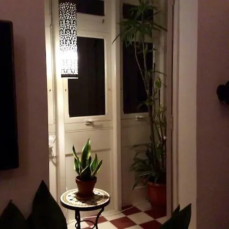 Family Apartment *